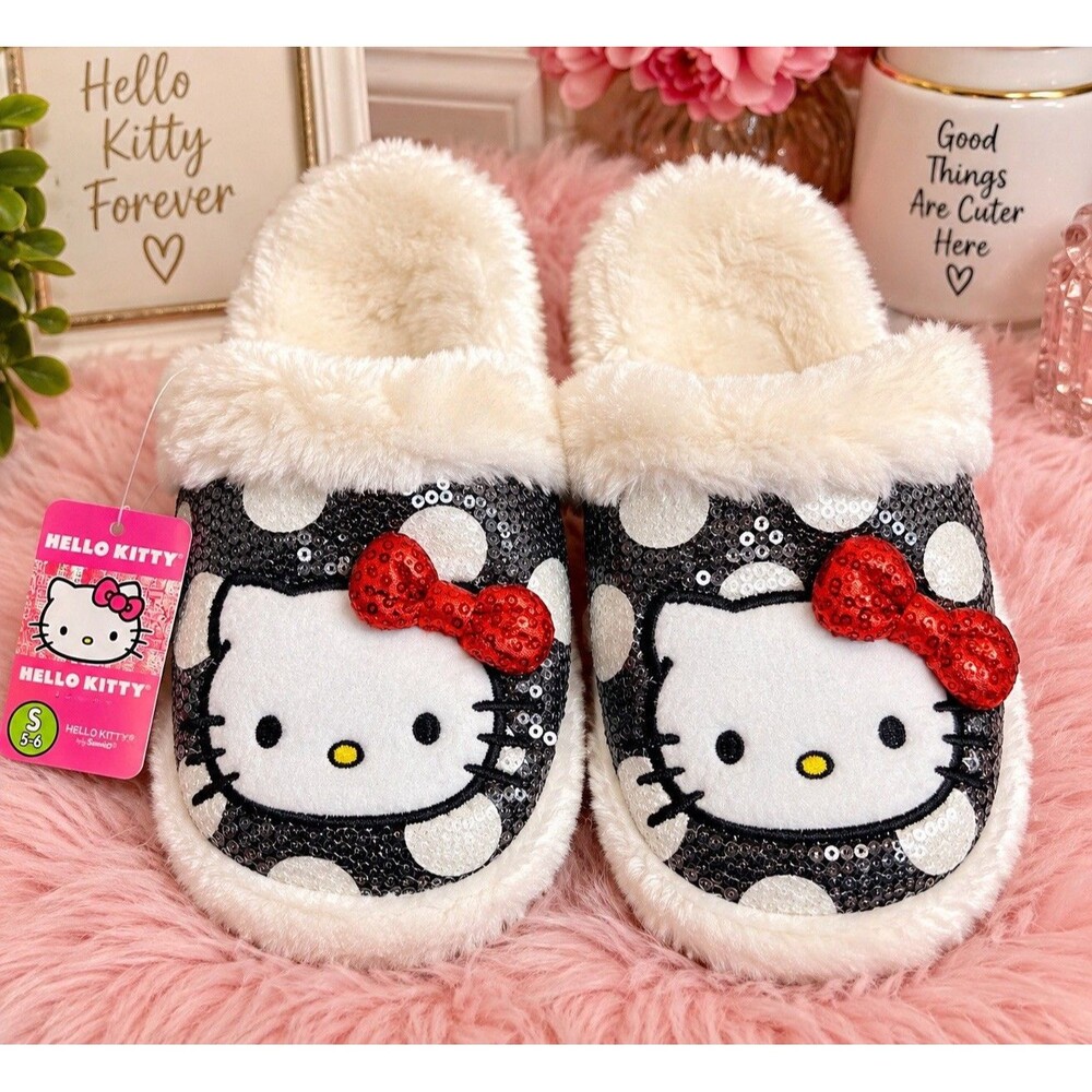 NWT Hello Kitty Sanrio Girls Slippers Size S 5-6 Sequin Plush Fuzzy Red Bow 2013